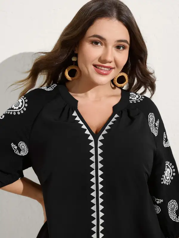 Paisley Embroidered Sleeve Spliced Blouse