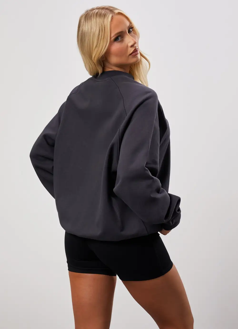 GKW Relaxed Fit Crew - Dark Pewter