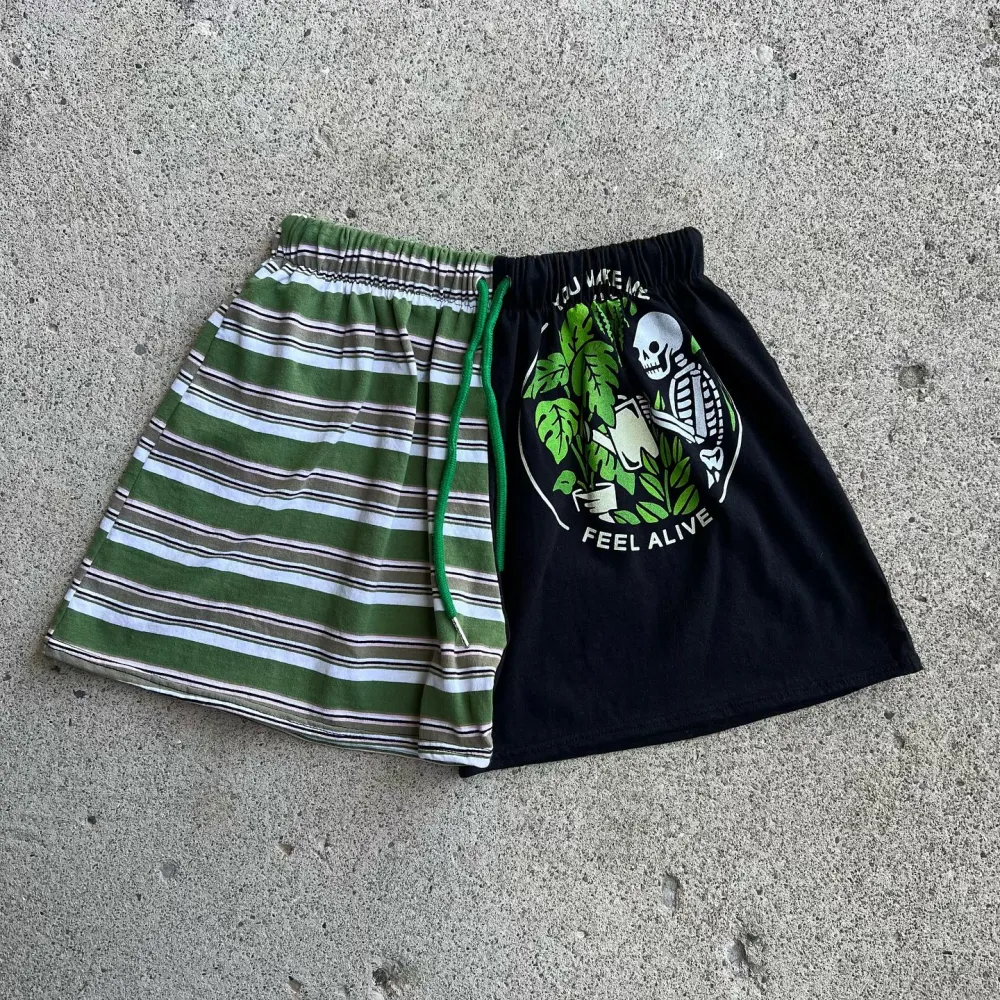 Green shorts printing how perfect and cozy piece for your Halloween day