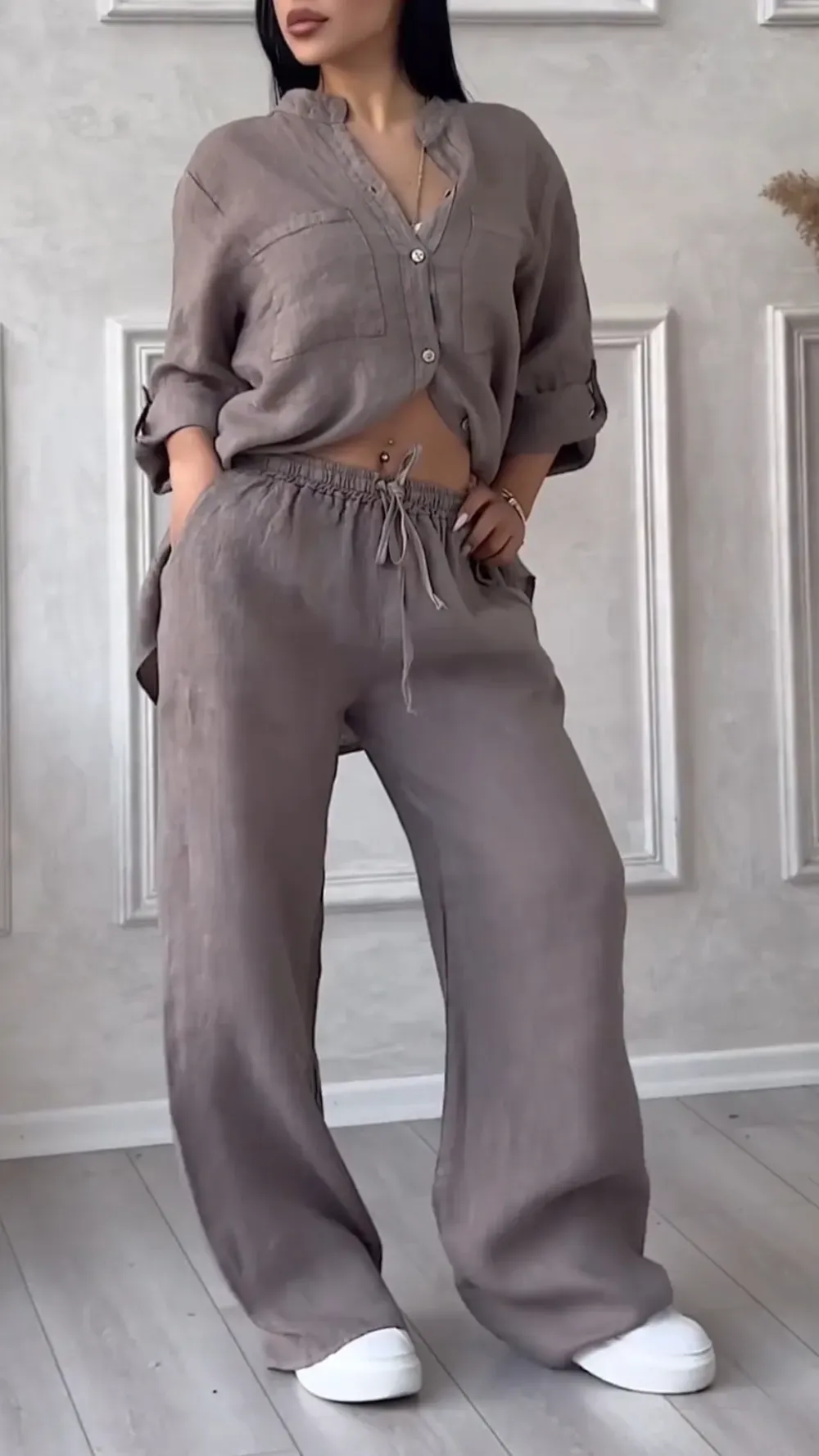 Women's V-neck Cotton and Linen Casual Suit