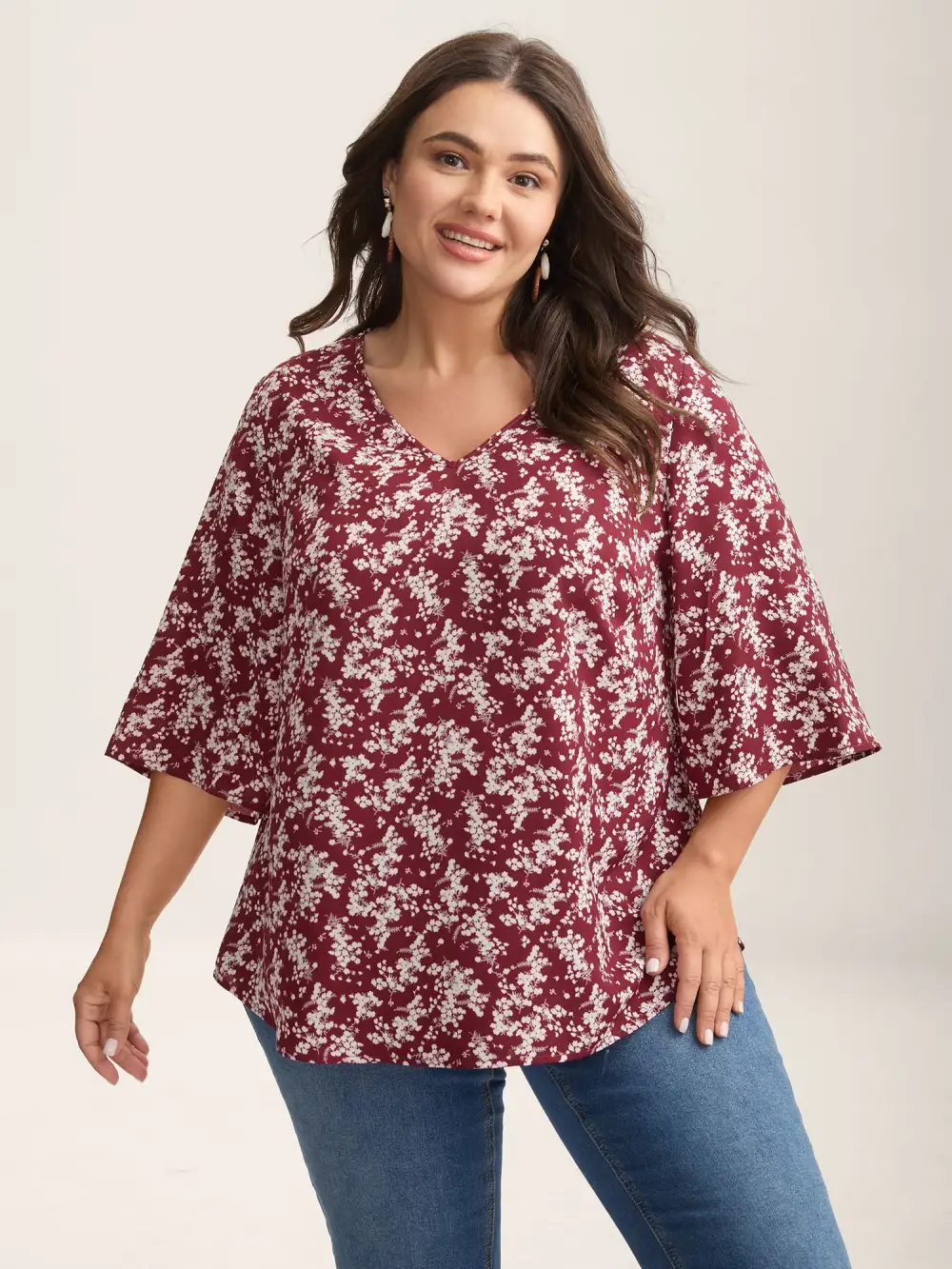Floral Print Curvy Hem V-Neck Shirt