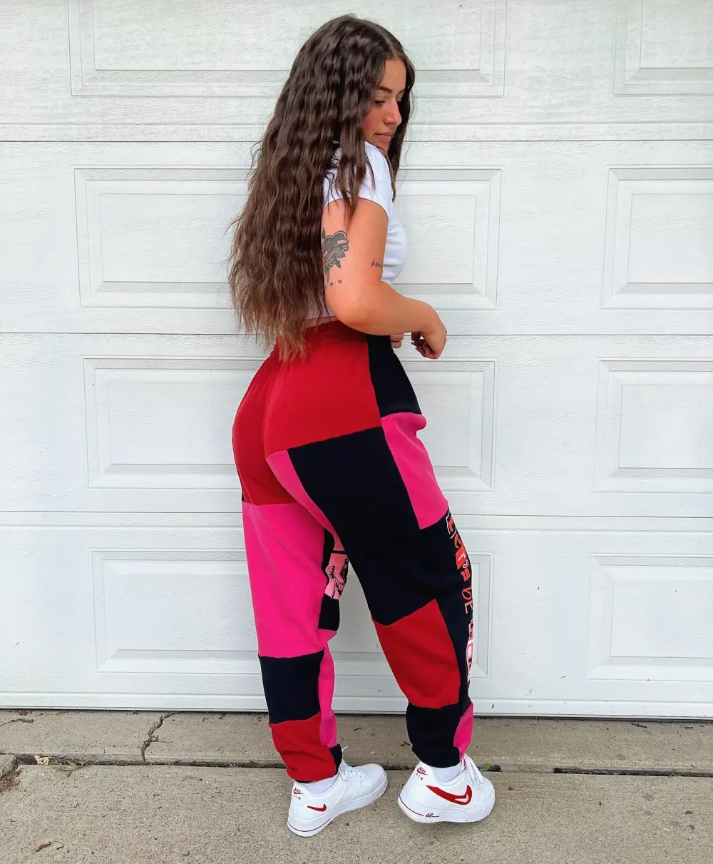 Sweatpants how perfect and cozy piece for your Halloween day