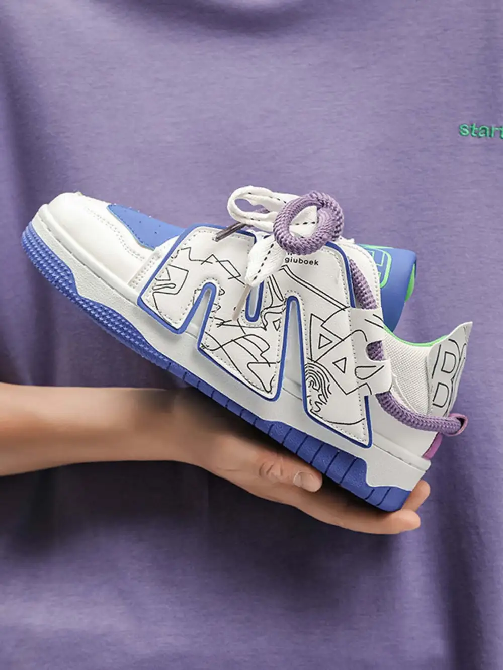 Versatile Lightweight Soft-soled Board Shoes - 1716