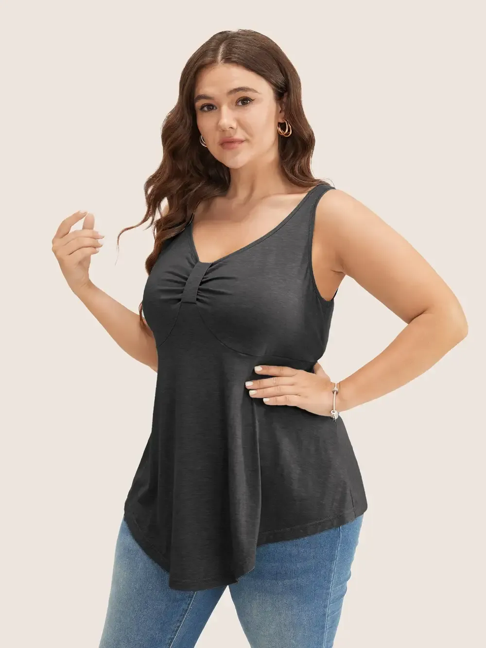 Solid Ruched Detail Asymmetrical Hem Tank Top