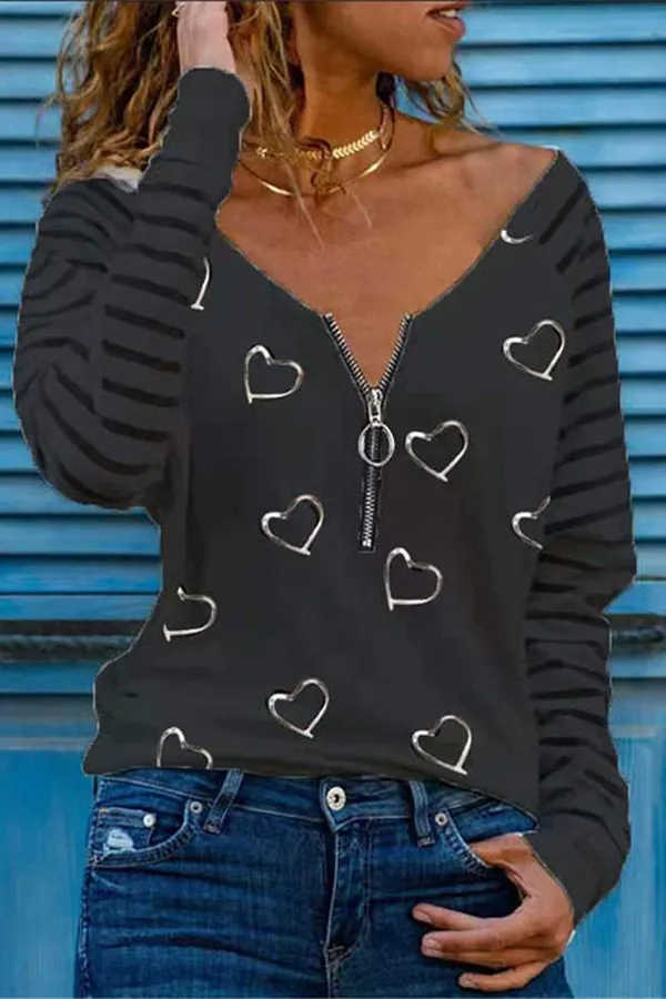 Heart Print Zipper Detailed Top