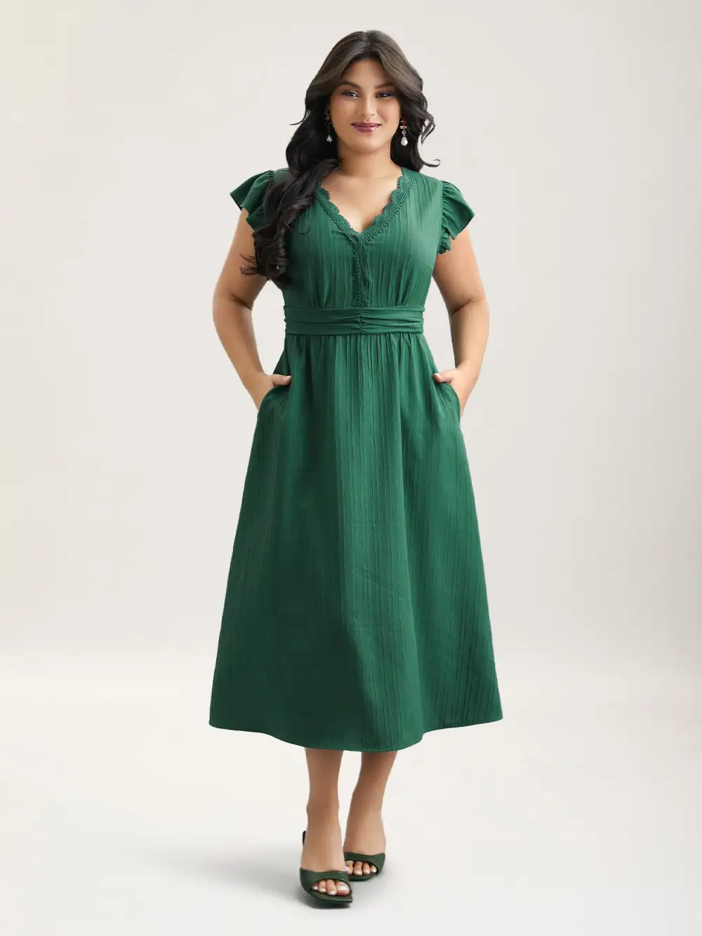 Lace Trim Stitch Textured Waist-Defined Midi Dress