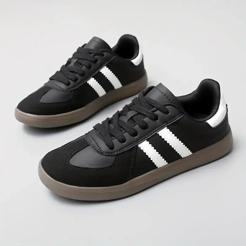 Stylish Women's Casual Sneakers - Ultra-Lightweight, Breathable, Lace-Up Low Tops with Soft, Grip-Enhancing Rubber Sole for Year-Round Comfort and Versatility