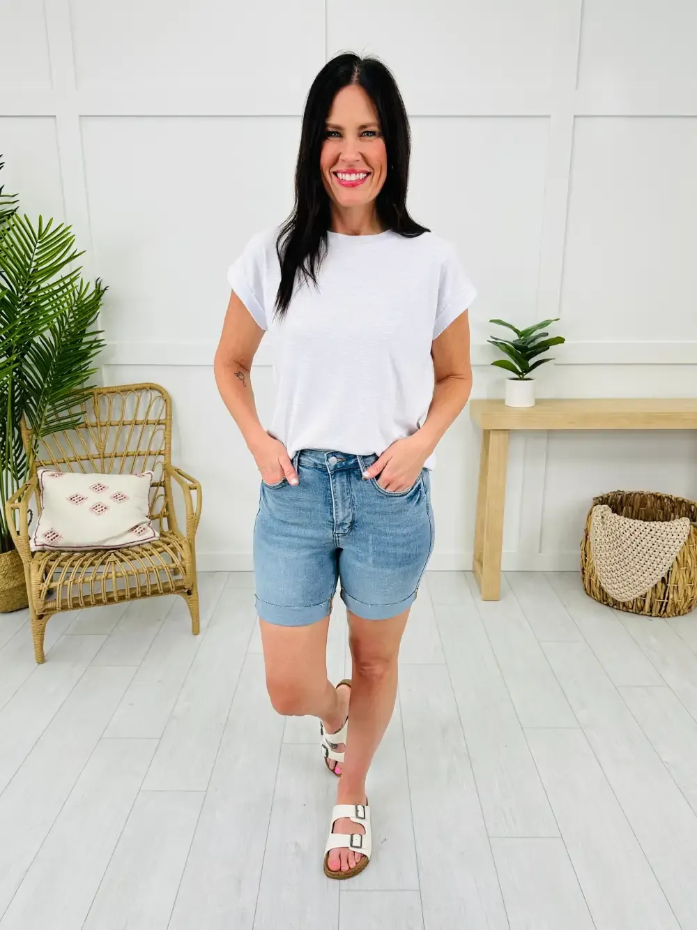 Judy Blue Confident and Cooling Tummy Control Shorts in Reg/Curvy