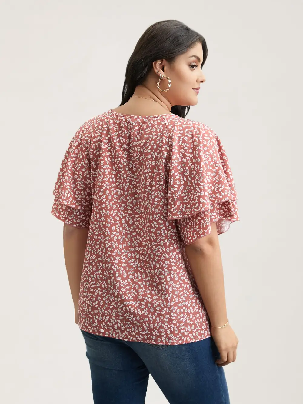 Ditsy Floral Print Tiered Lotus Leaf Sleeve Shirt