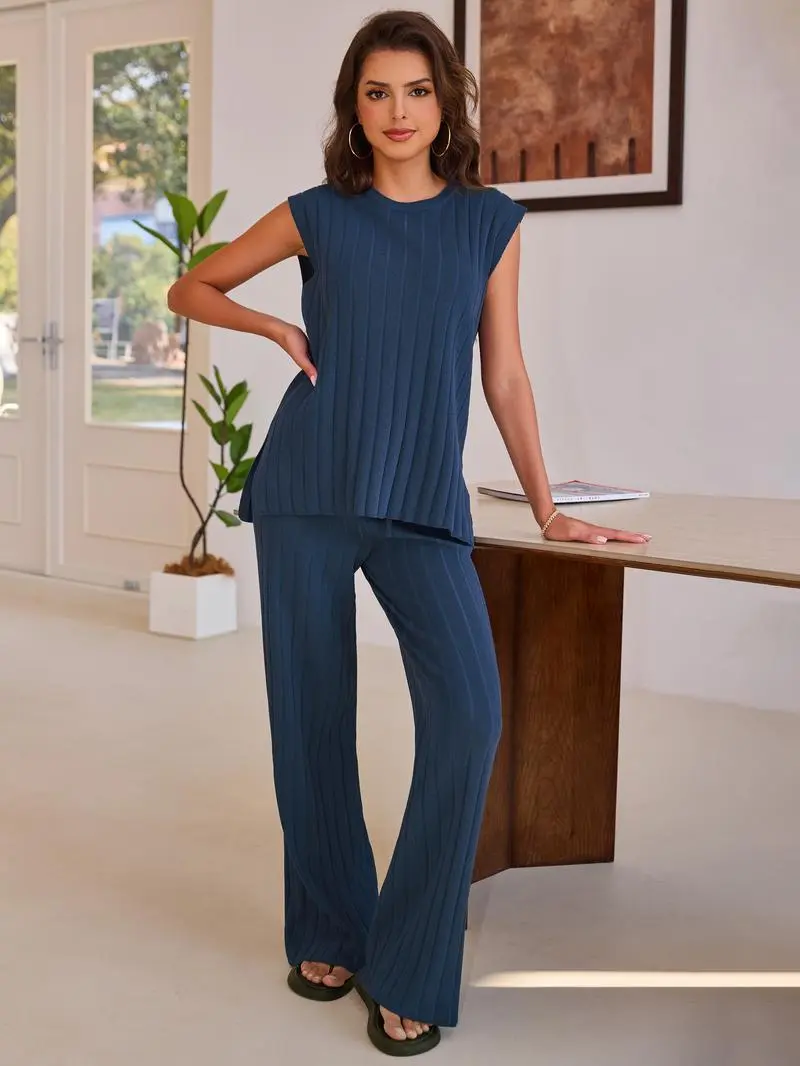 Women's 2-piece summer knit lounge set: short-sleeve pullover + high-waisted wide-leg pants.