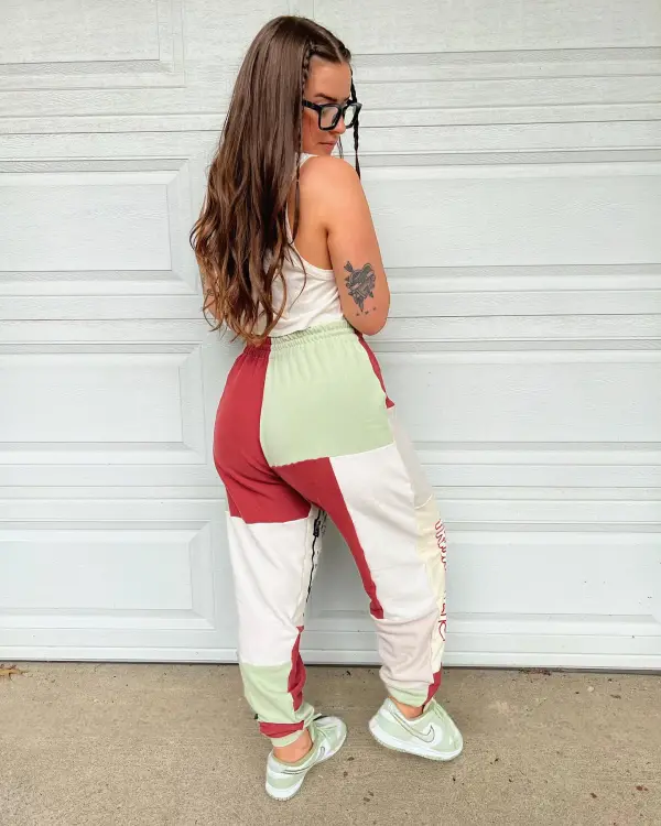 Beige sweatpants how perfect and cozy piece for your Halloween day