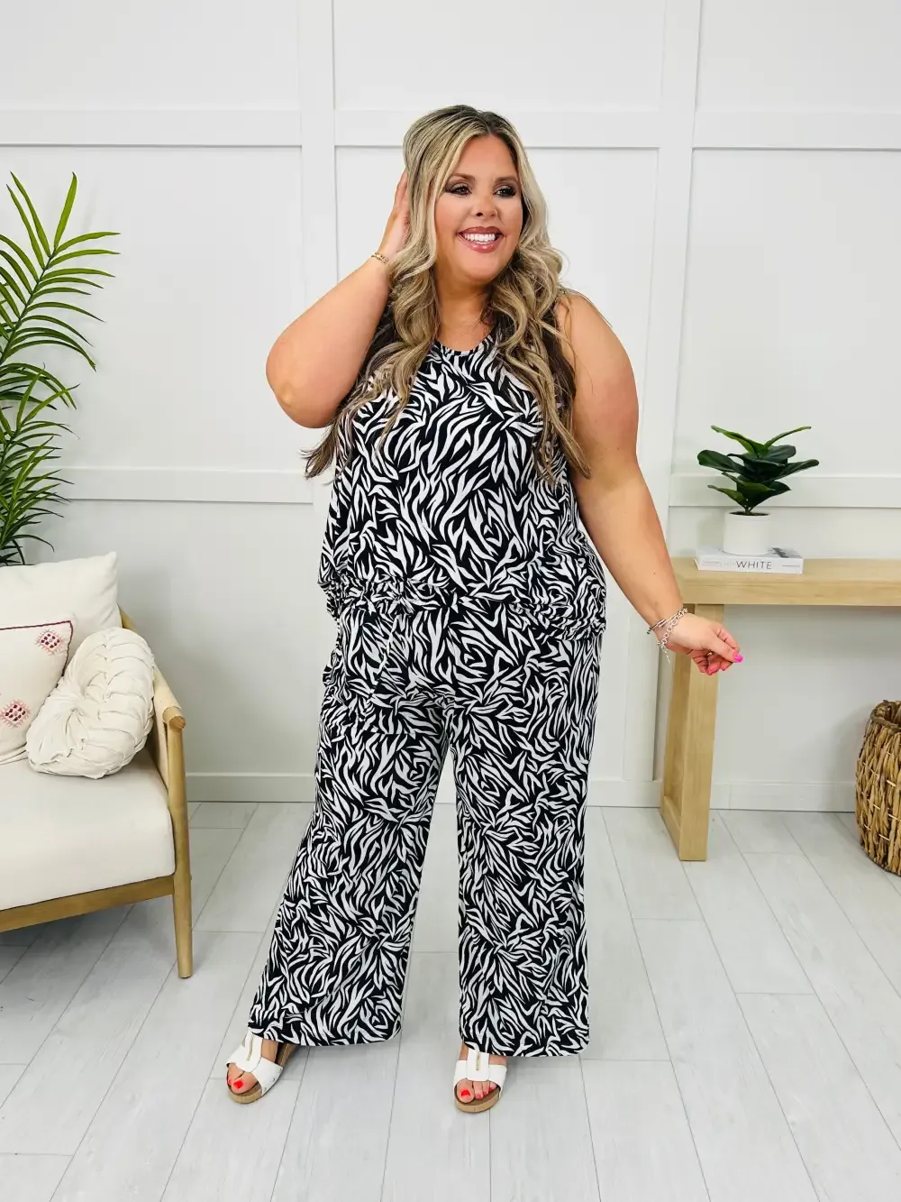 Take Me To The Beach Set in Laguna