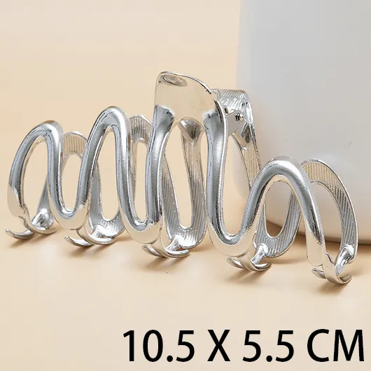 Silvery White Metal Detail Wave Design Barrette