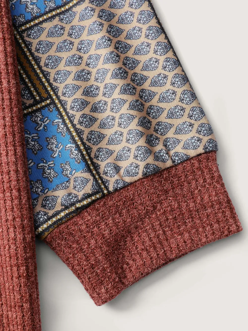 Cozy Collage Print Sleeve Contrast Sweatshirt