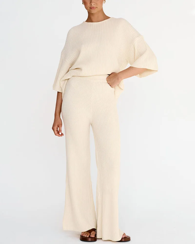 Minimalist mid-sleeved knitted two-piece set