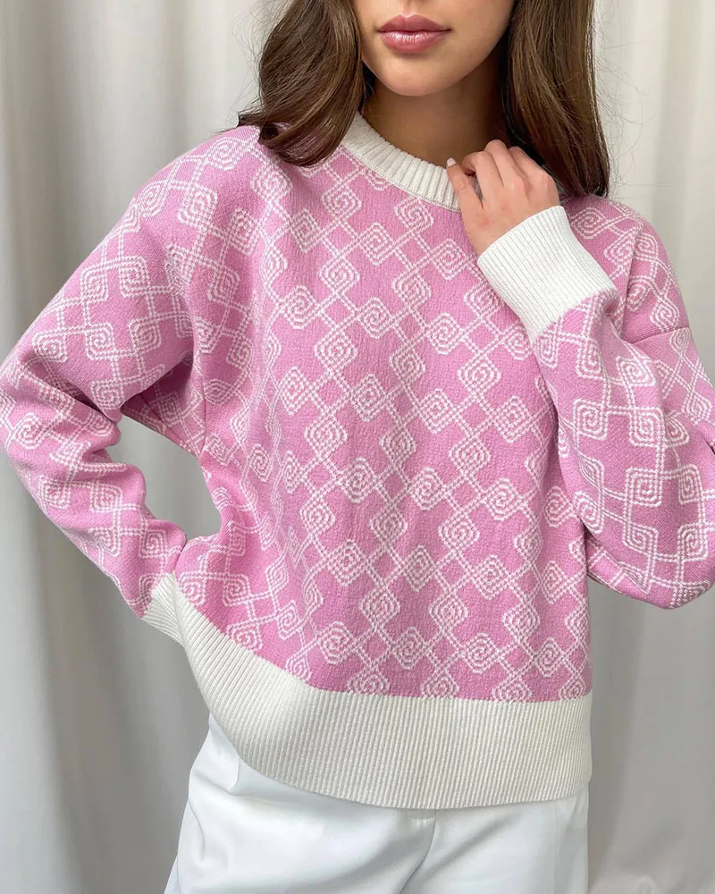 Chic on-trend jacquard sweater