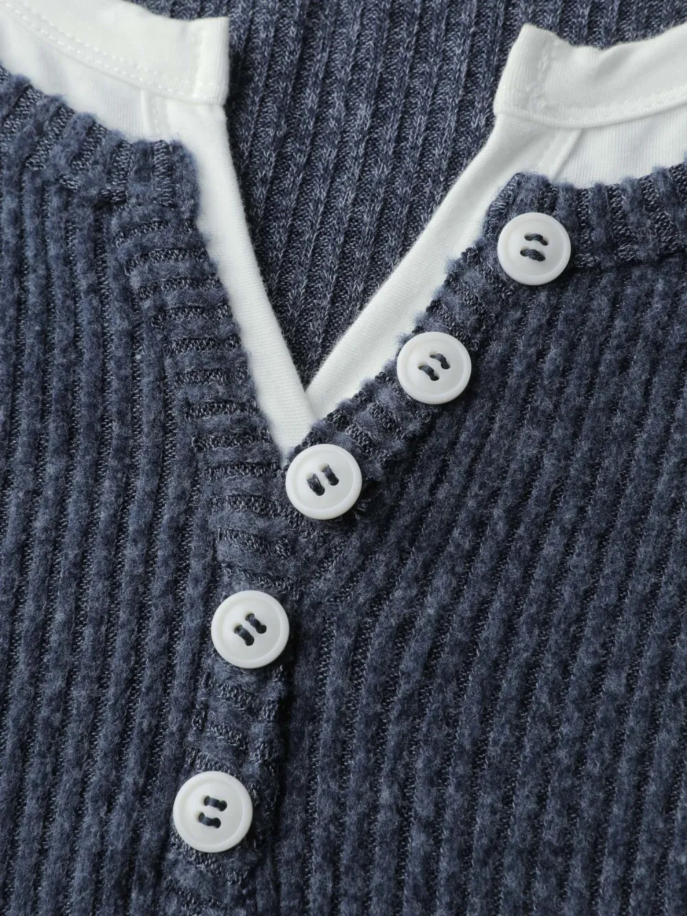 Velvety-Textured Ribbed Layered T-Shirt