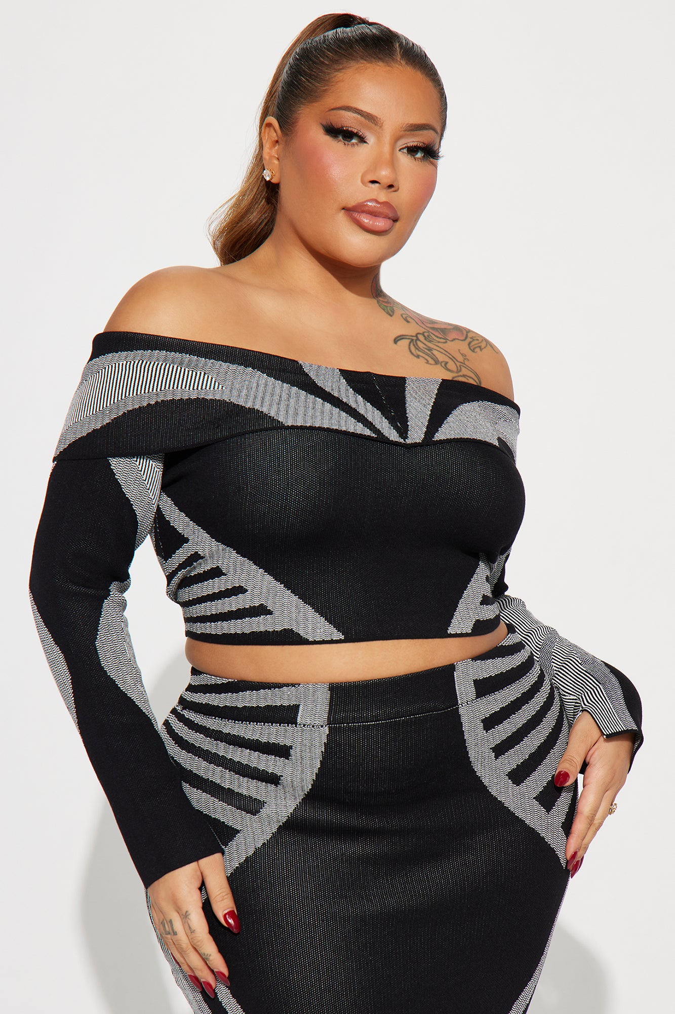Sadie Sweater Skirt Set - Black/White