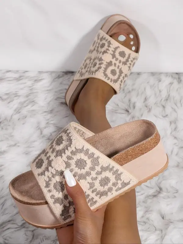 Women's Boho Embroidered Platform Sandals – Slip-On Beach Shoes