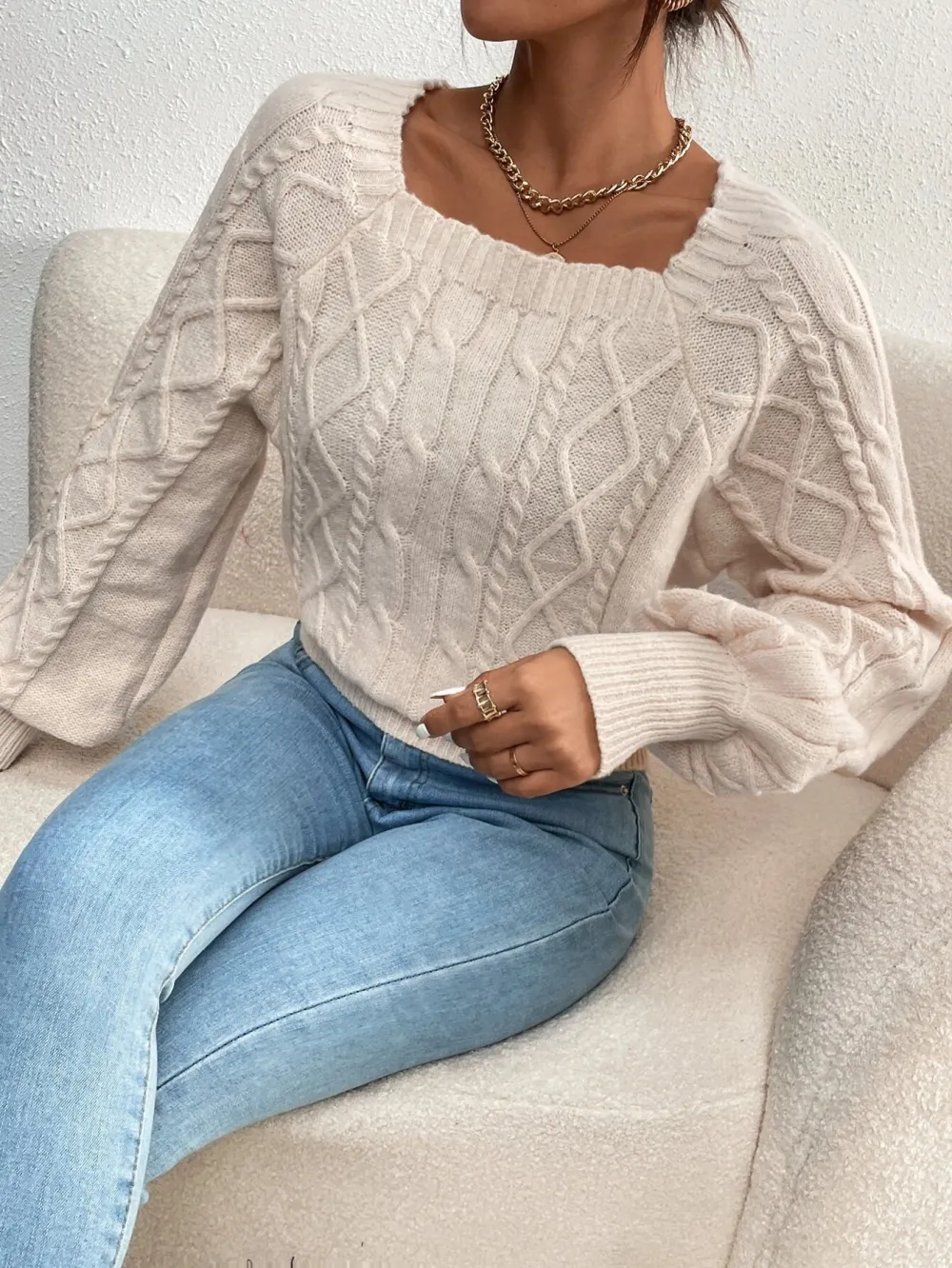 Fashionable square neck sweater sweater