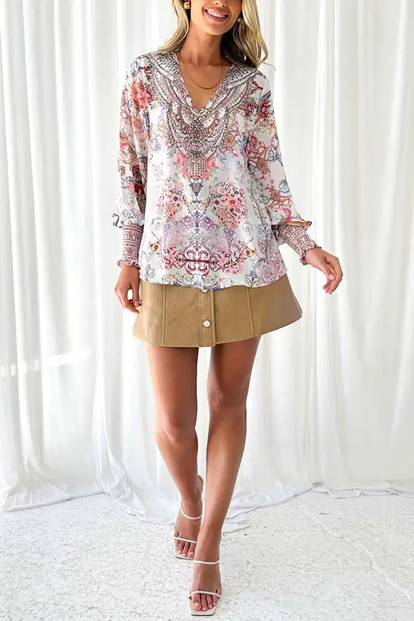 V-neck fashionable lantern sleeve casual shirt