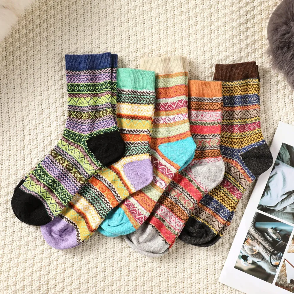 Clothirily Wool Socks- Thick Soft Wool Socks for Women, Vintage Warm Womens Wool Socks, Winter Warm Boot Socks for Women Men