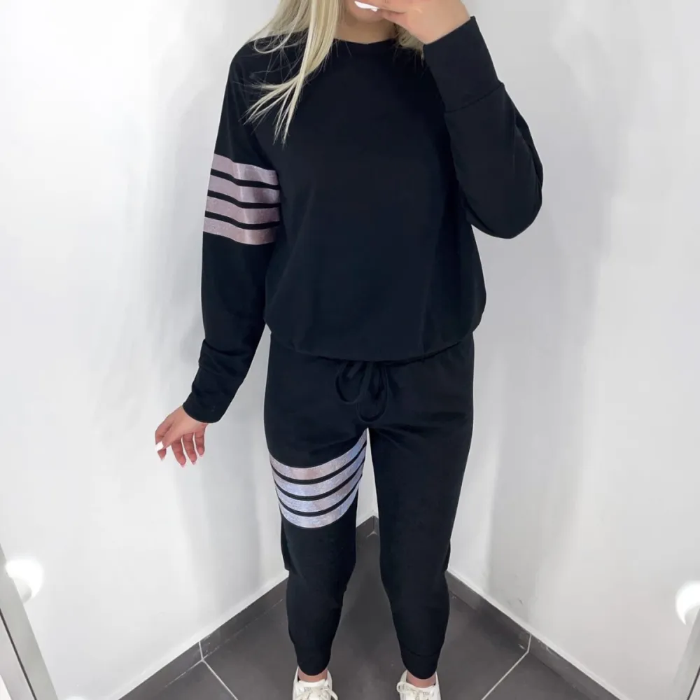 Two-piece Women's Casual Sports Suit