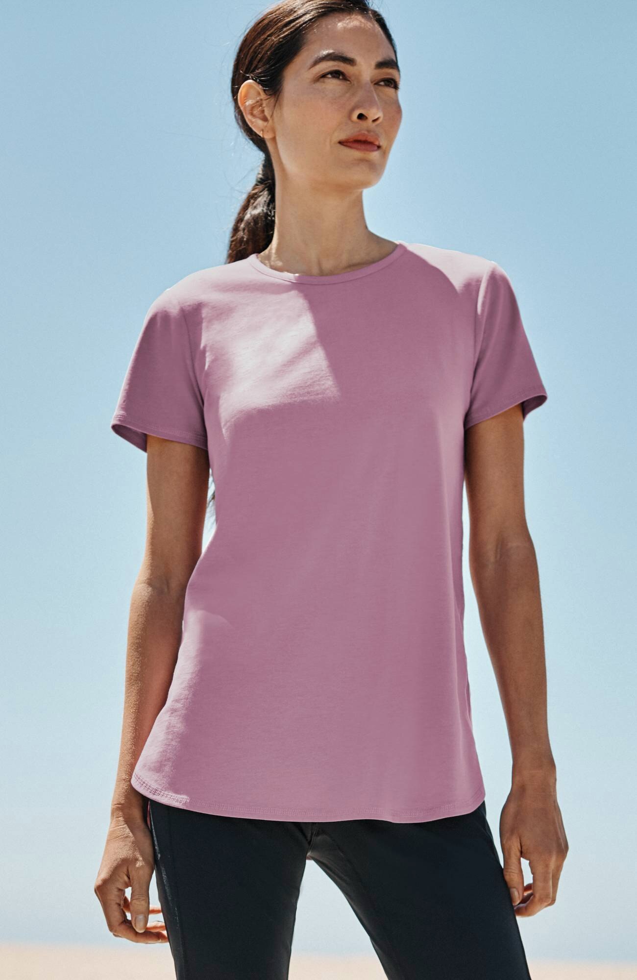fit progress pima-stretch shirttail tee
