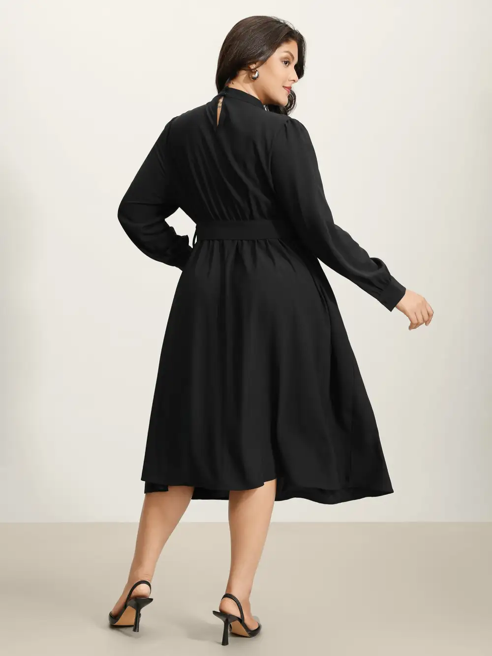 Collar Cut-Out Waist Tie Midi Dress