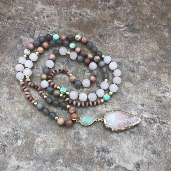 Raw Rose Quartz Mala Necklace-Natural Stone 108 Beads Arrowhead Pendant Necklace for Women-Healing Crystal Stone Protection Necklace Gift