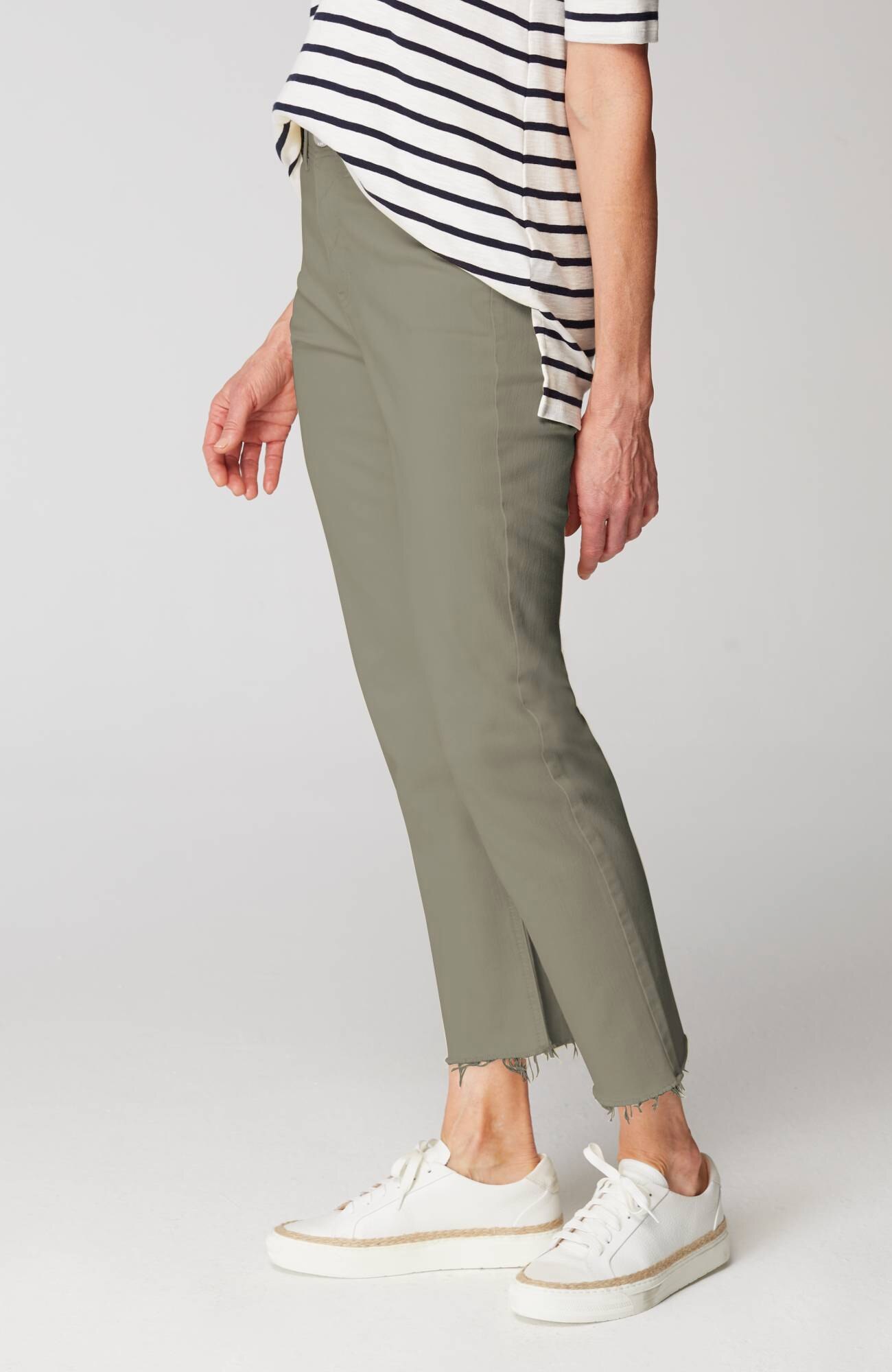 High-Rise Fringe-Hem Crops