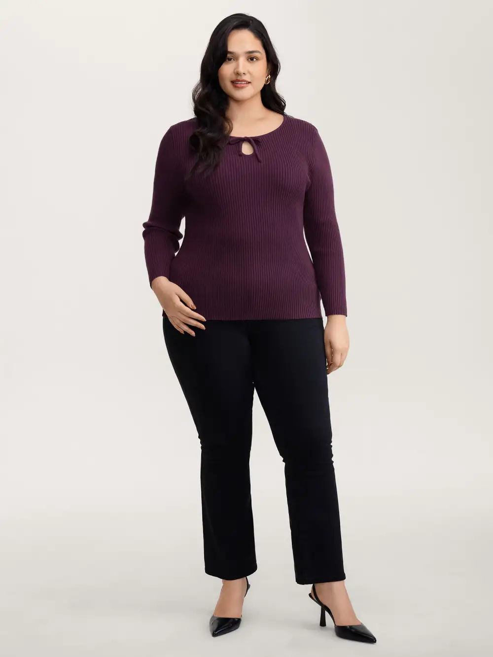 Textured Cut-Out Neckline Fitted Pullover