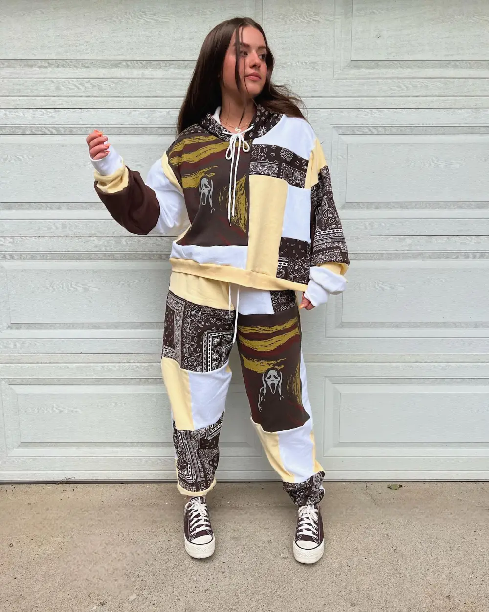 Khaki 2 piece set tops and bottoms how perfect and cozy piece for your Halloween day
