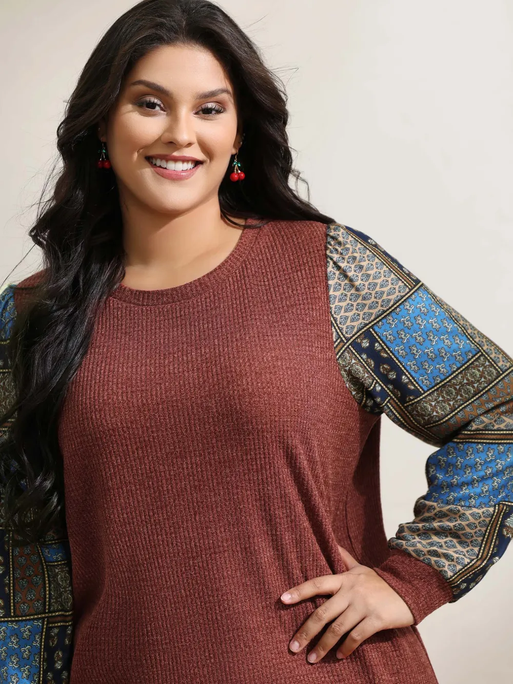 Cozy Collage Print Sleeve Contrast Sweatshirt