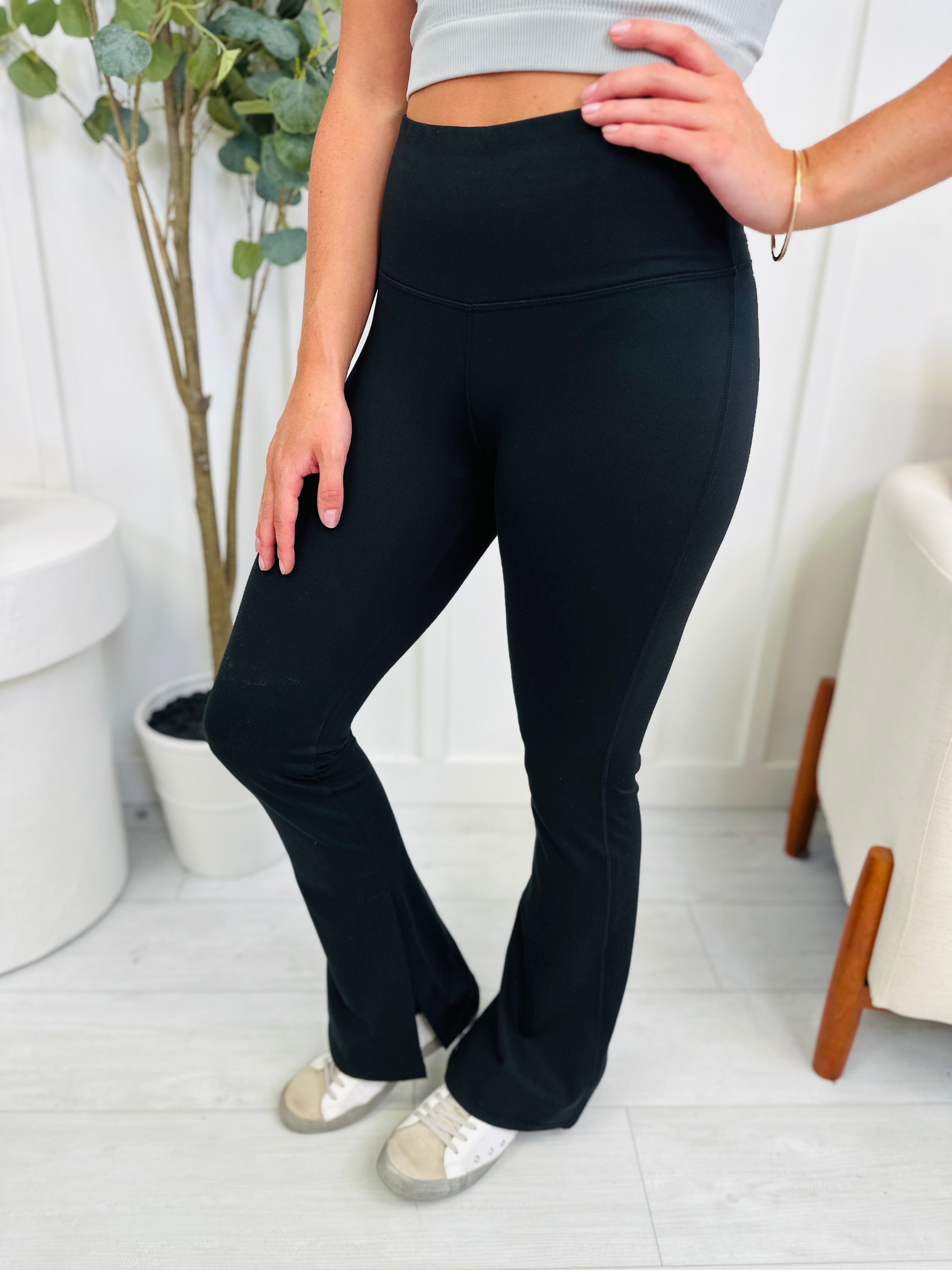 Solid Button Fly High Waist Capri Jeans
