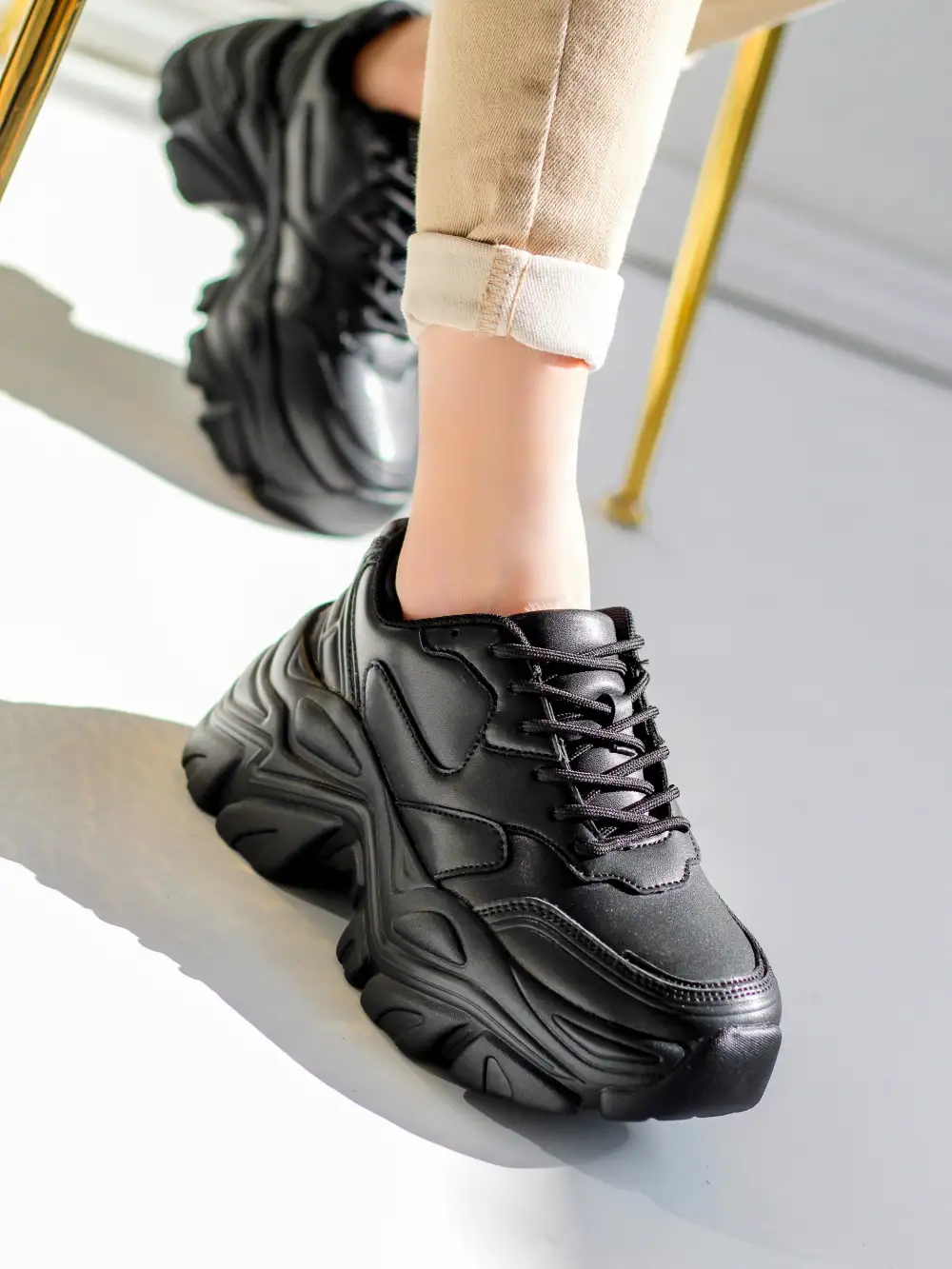 BLAIR | BLACK