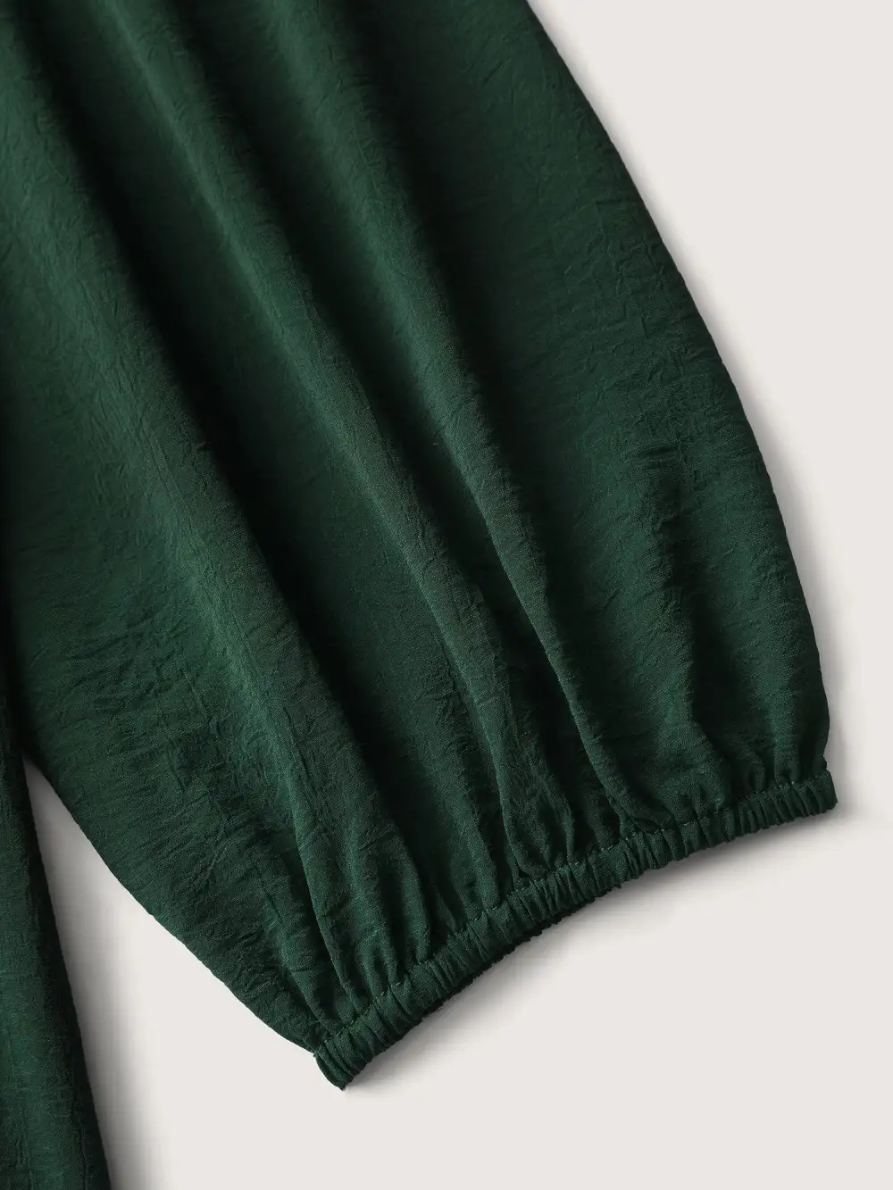 Toothpick Pleat Flowy Solid Blouse