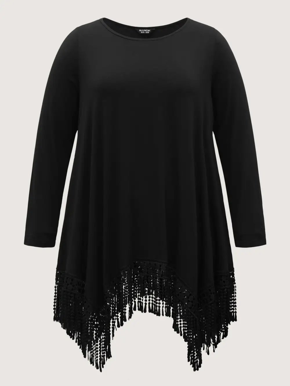 Solid Tassels Trim Pocket Asymmetrical Hem T-shirt