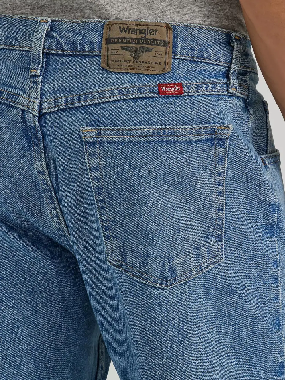 WRANGLER FIVE STAR PREMIUM DENIM FLEX FOR COMFORT RELAXED FIT JEAN IN STONE