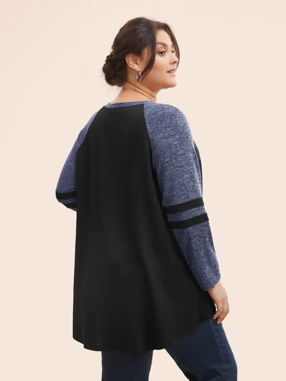 Striped Contrast Pocket Raglan Sleeve High Low Hem Sweatshirt