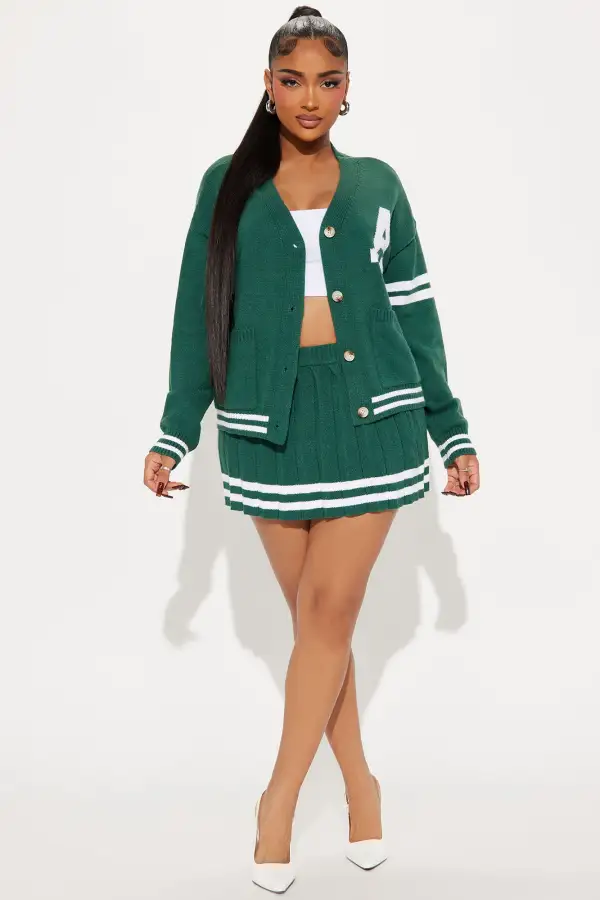Preppy Era Pleated Sweater Skirt Set - Hunter