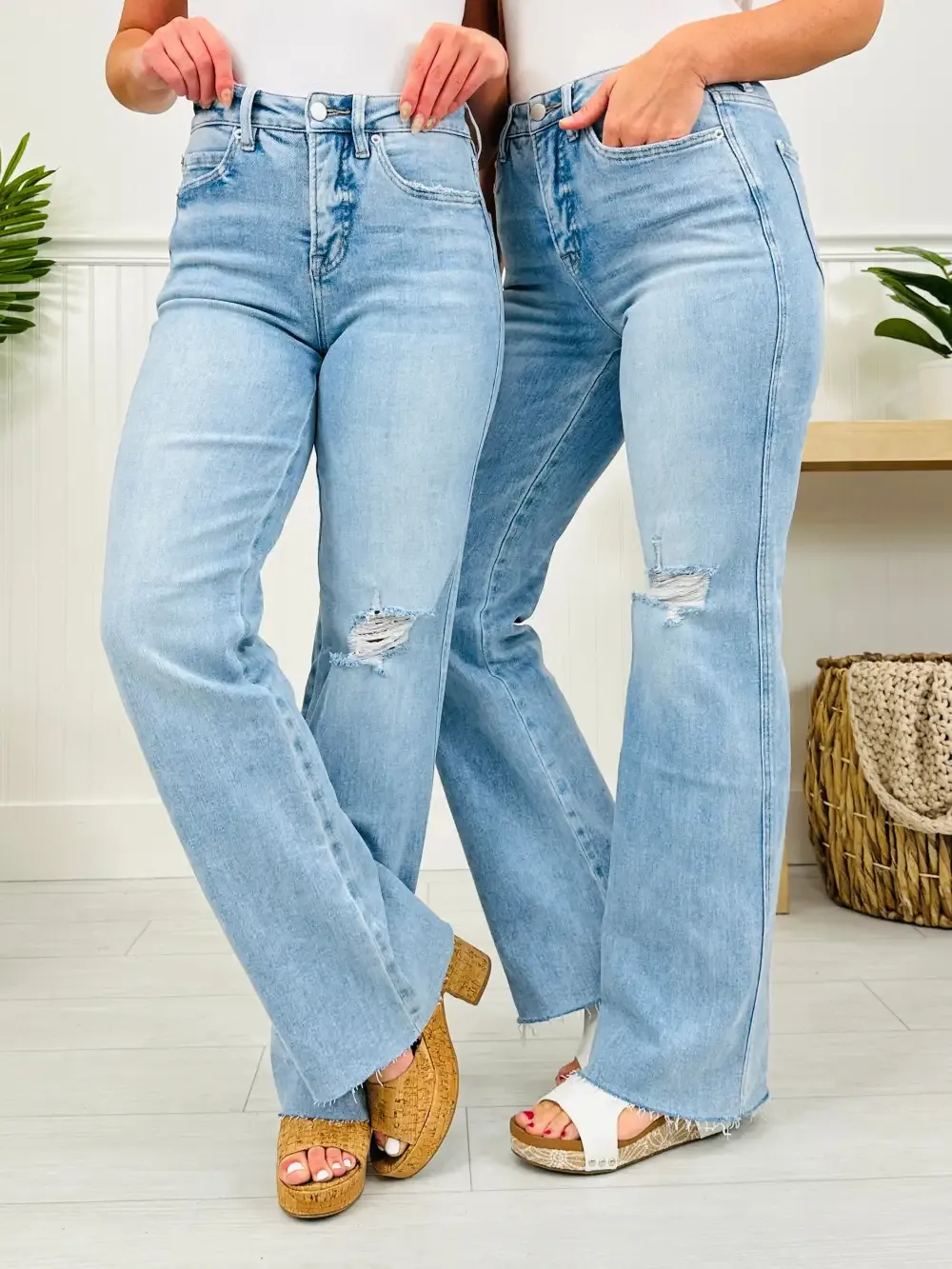 MOCO Exclusive Just Like That Wide Leg Jeans