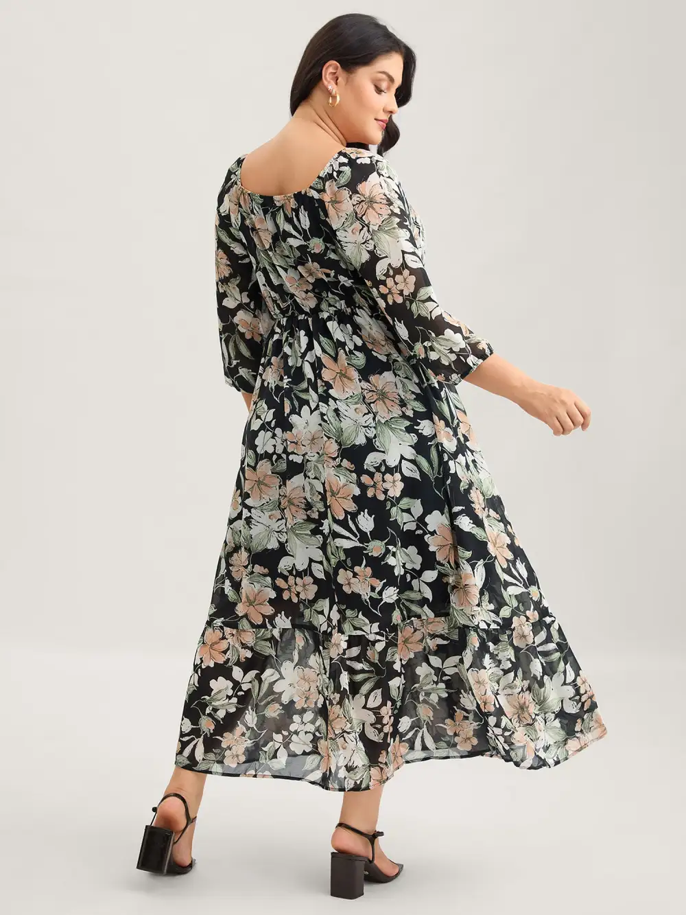 Floral Heart Neckline Woven Ribbon Gathered Dress