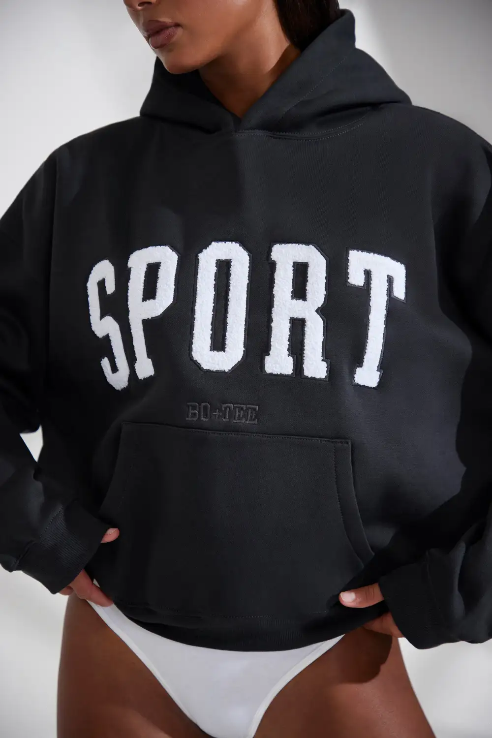 Varsity - Oversized Hooded Sweatshirt in Black