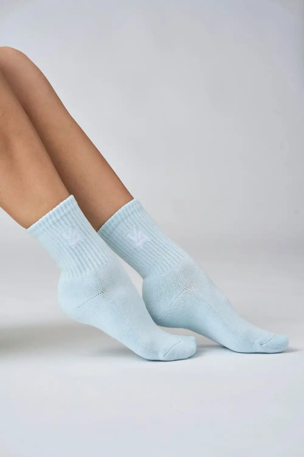 W619 Solid crew sock