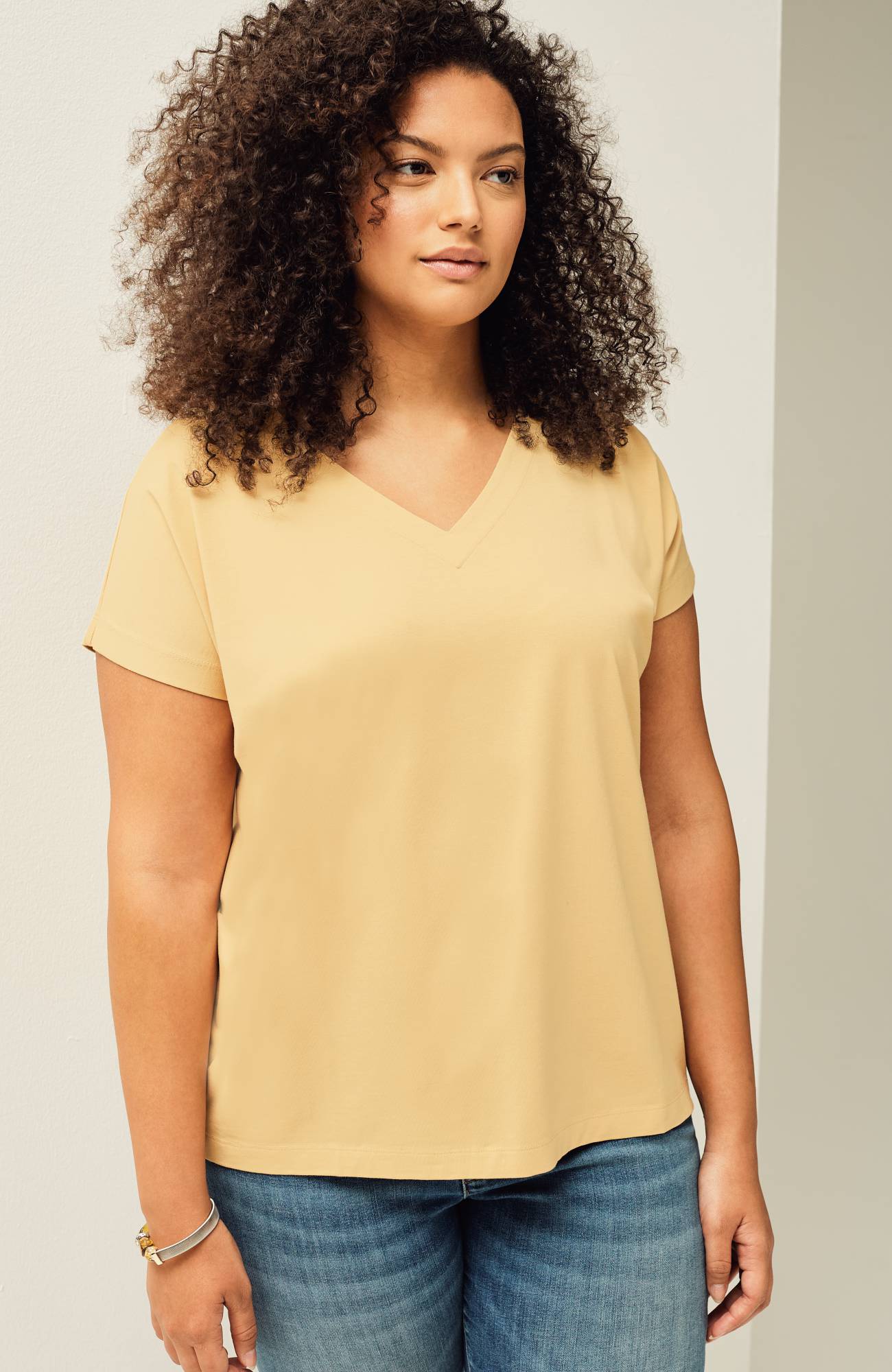 luxe supimaÂ® pleat-back tee