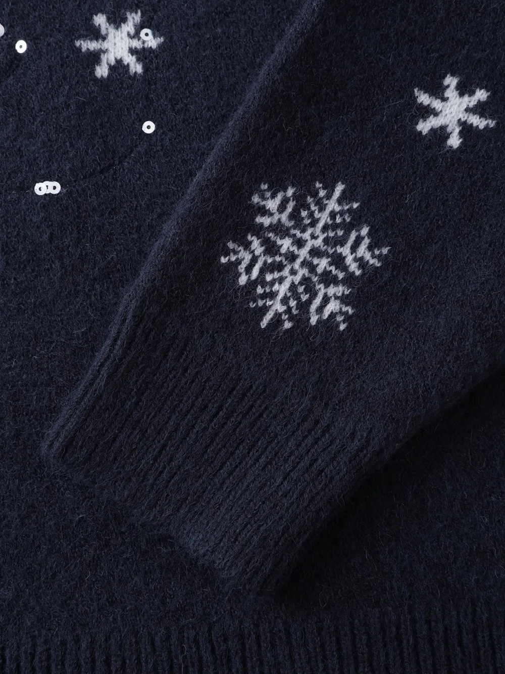 Stretchy Holiday Tree Sequin Embroidery Pullover