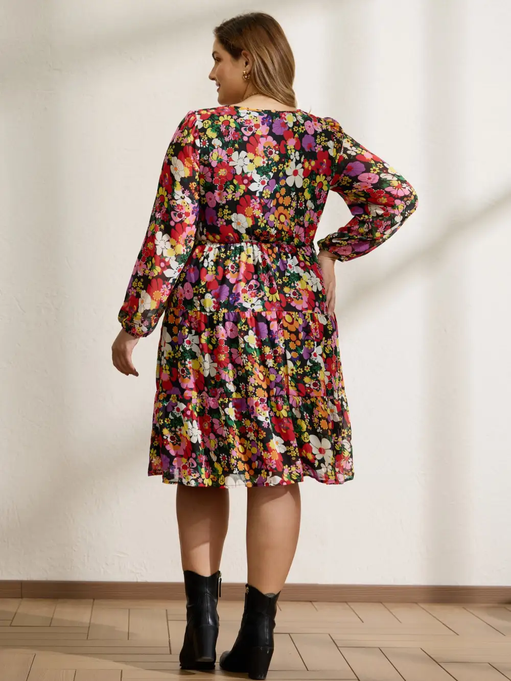 Floral Shirred Pockets Stretchy Waist Midi Dress