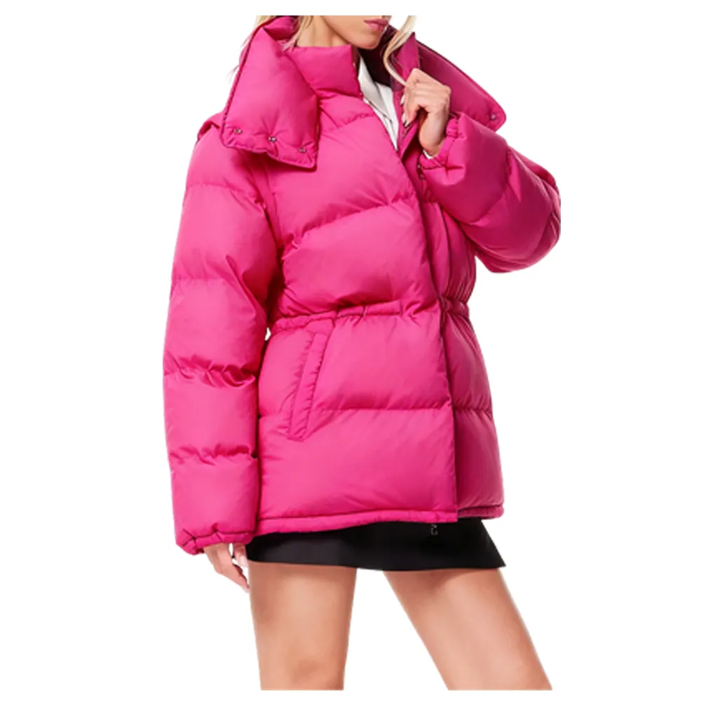 Down jacket with adjustable sleeves and collar for multiple wearing options