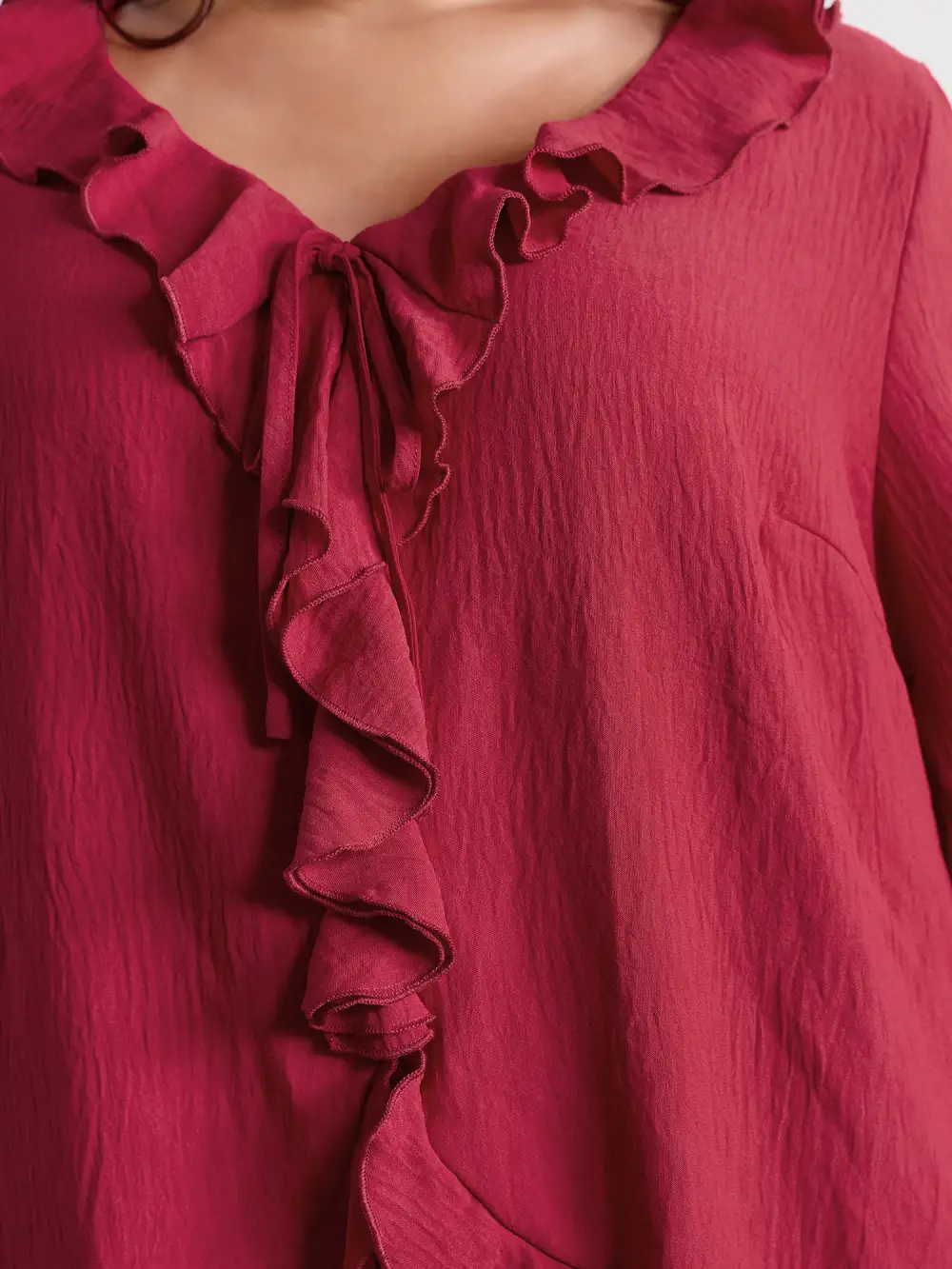 Ruffled V-Neck Curvy Edge Blouse